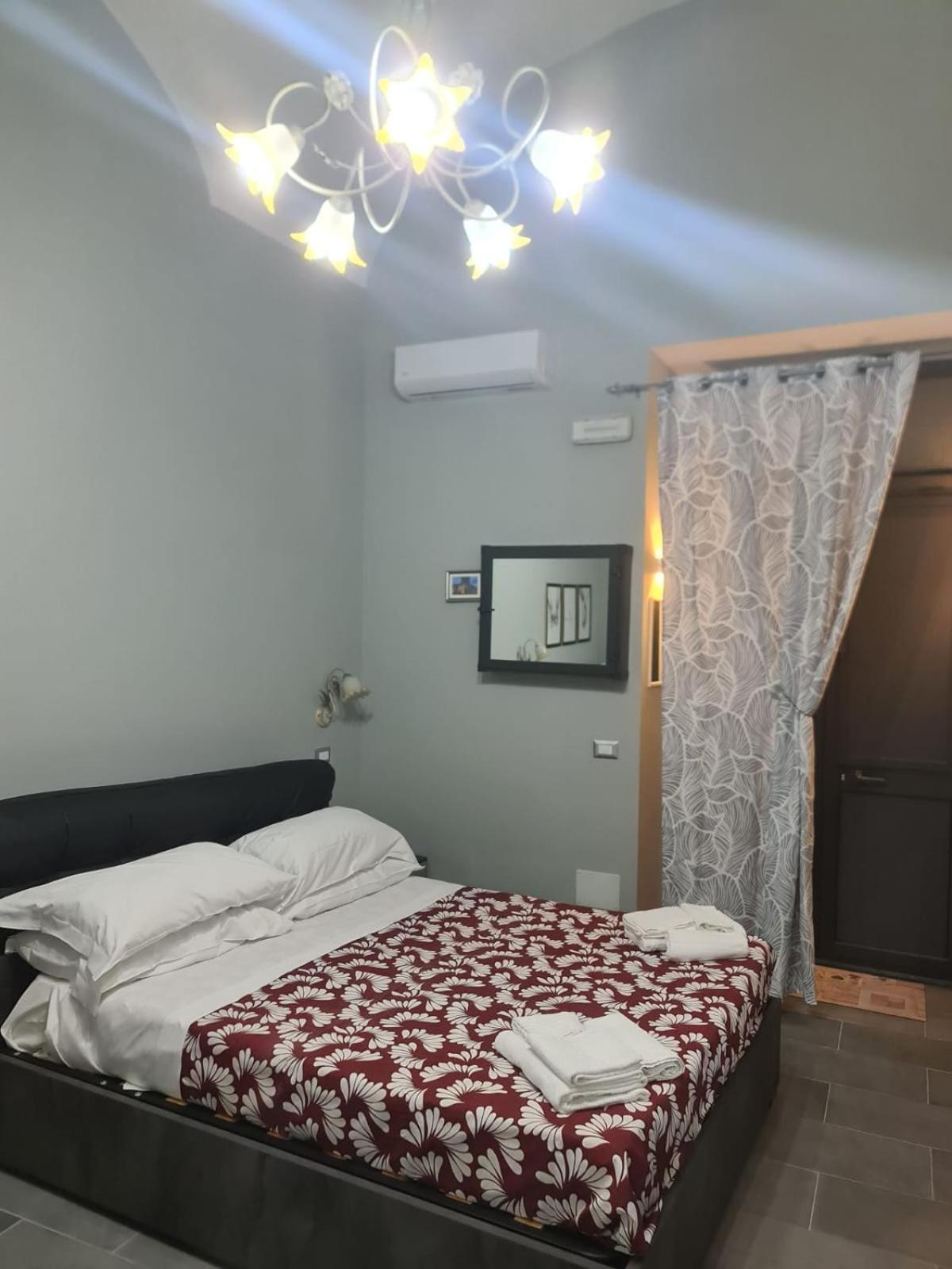 Queen'S Apartament Catania-Fontanarossai nemzetközi repülőtér Kültér fotó